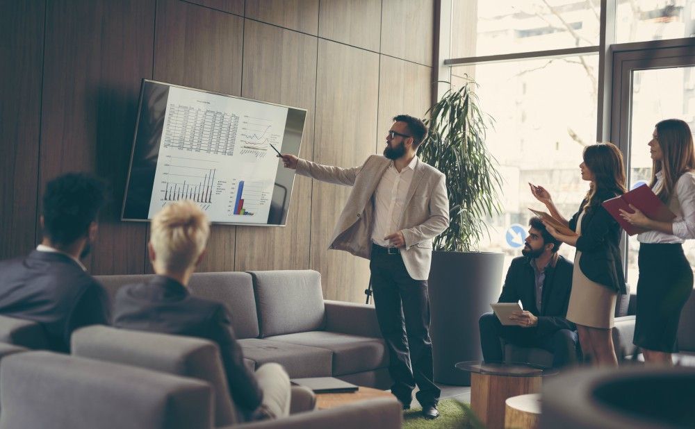 Customer Services and Sales Manager Jobs in UK – IWG, Brentwood